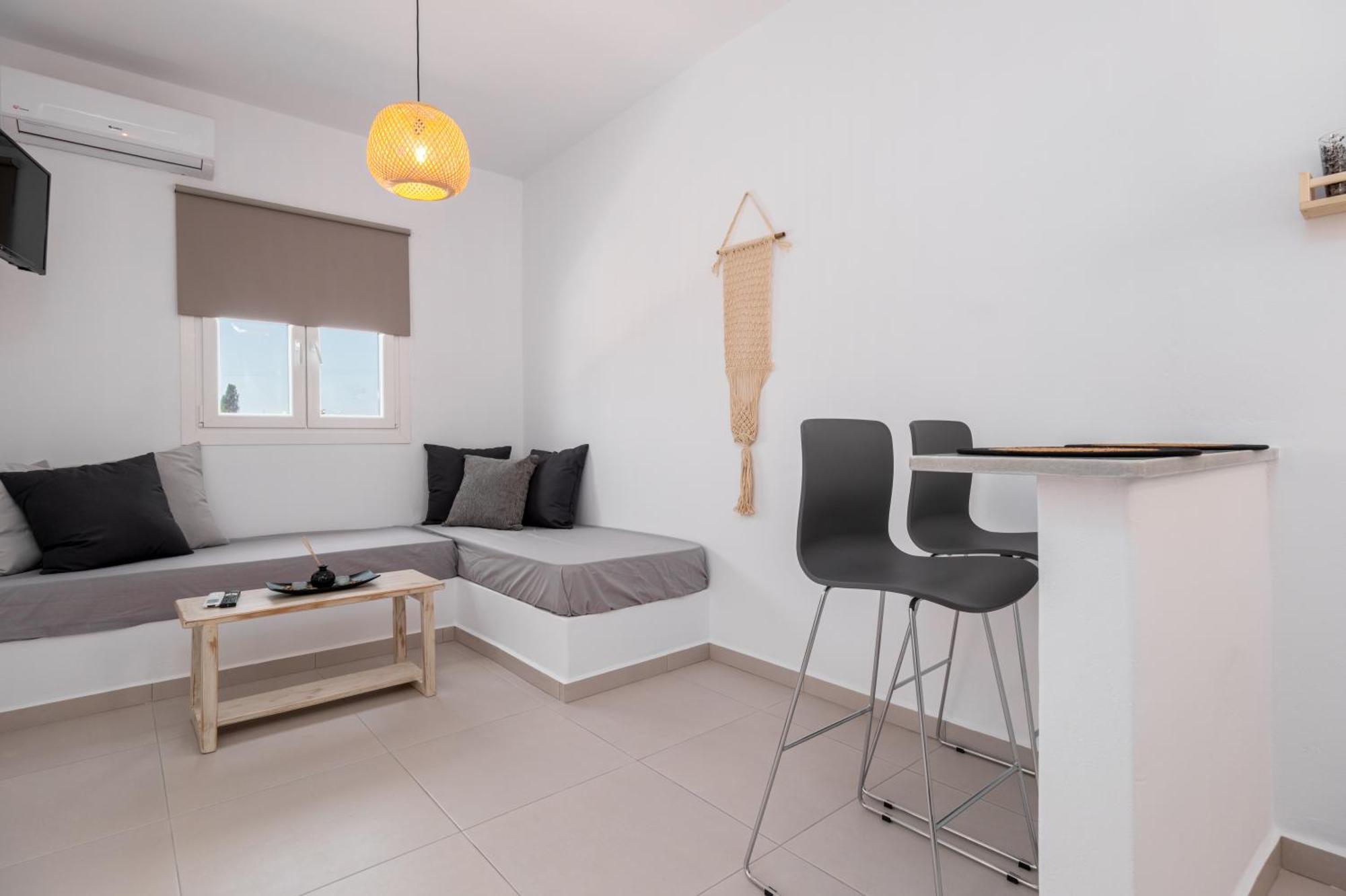 Aparthotel Althea Paros Naoussa Esterno foto
